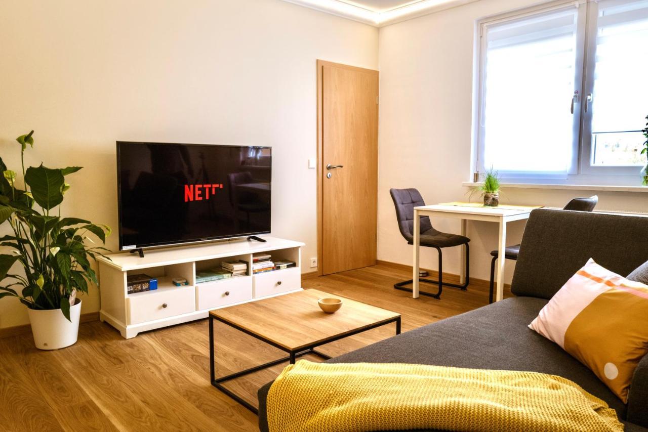 Zentrumsnahe Leipzig-Apartments, Nahe Ufz Und Bmw Inkl Parkplatz Und Fahrraeder Exteriér fotografie